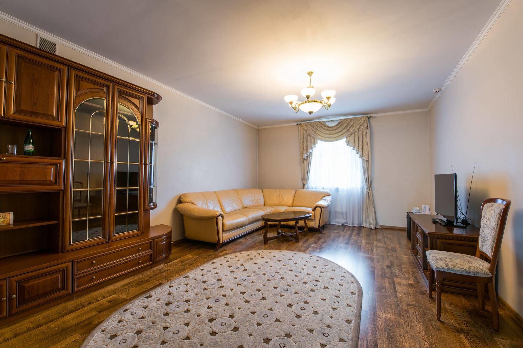 Stanislaviv Ivano-Frankivsk Exterior foto